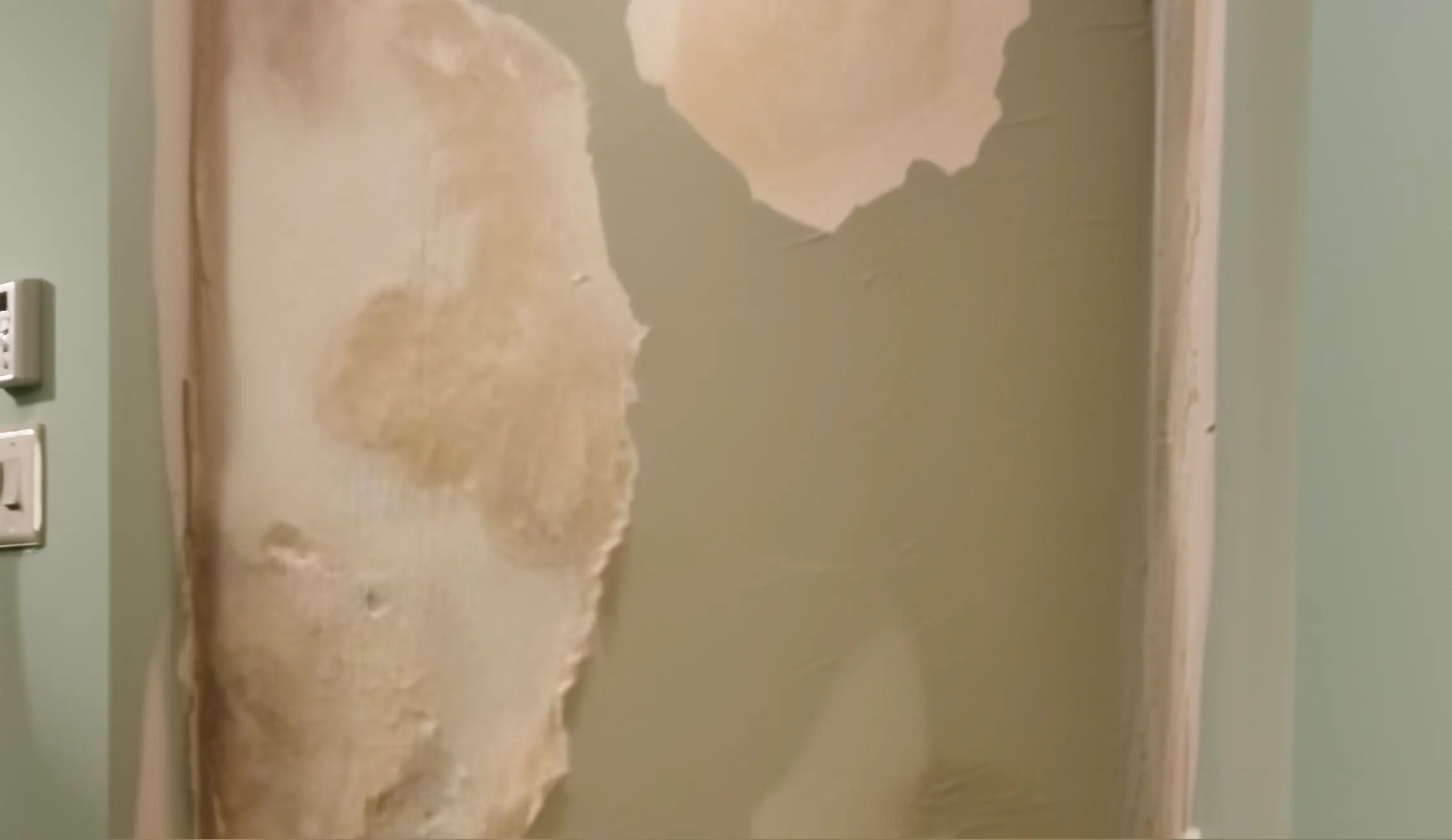 Water Damaged Drywall Repair & Replacement